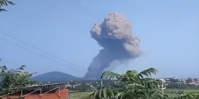 痛心!追责:浏阳烟花厂爆炸已致26死61伤